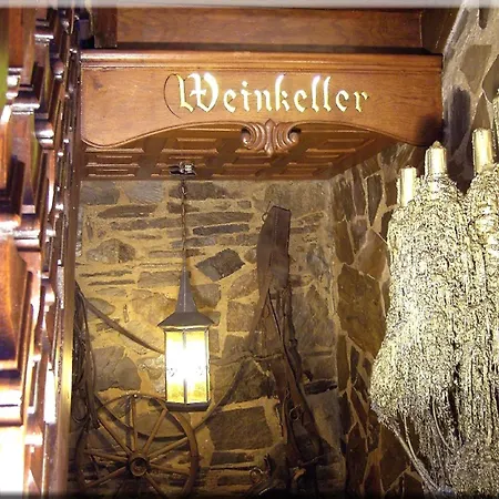 Graf Rolshausen فندق مونشاو