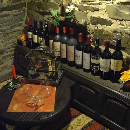 Graf Rolshausen فندق 3*