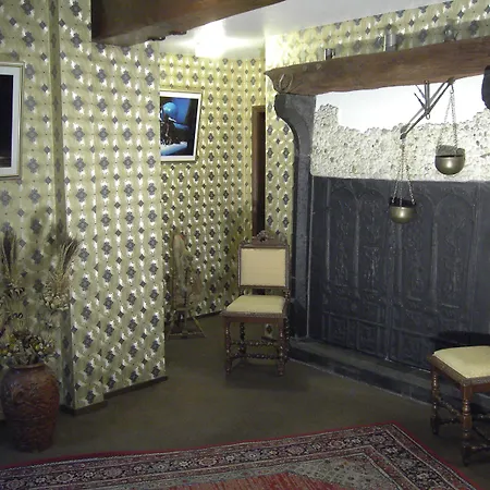 فندق Graf Rolshausen