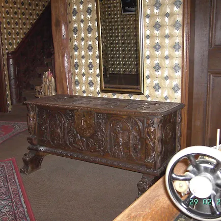 Graf Rolshausen Hotel