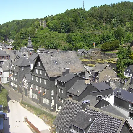 Graf Rolshausen مونشاو