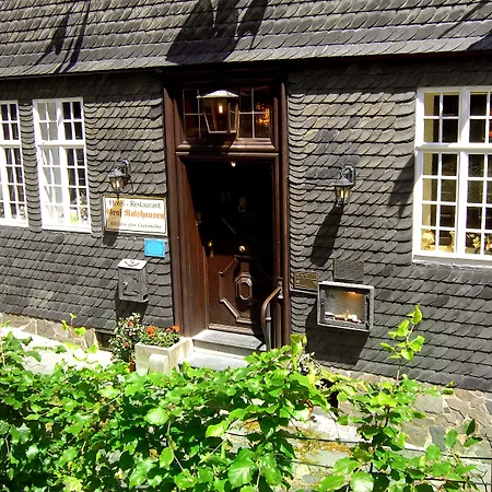 Graf Rolshausen 3* Montjoie