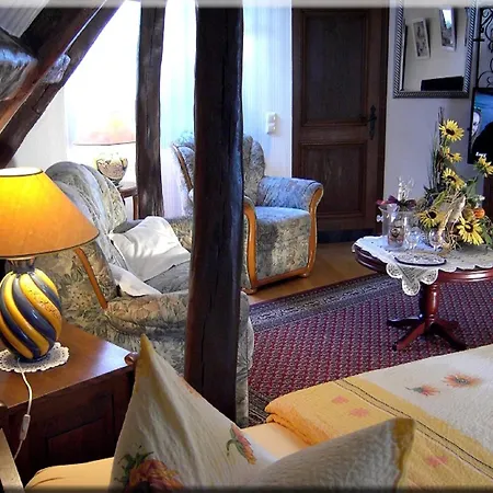 Graf Rolshausen فندق