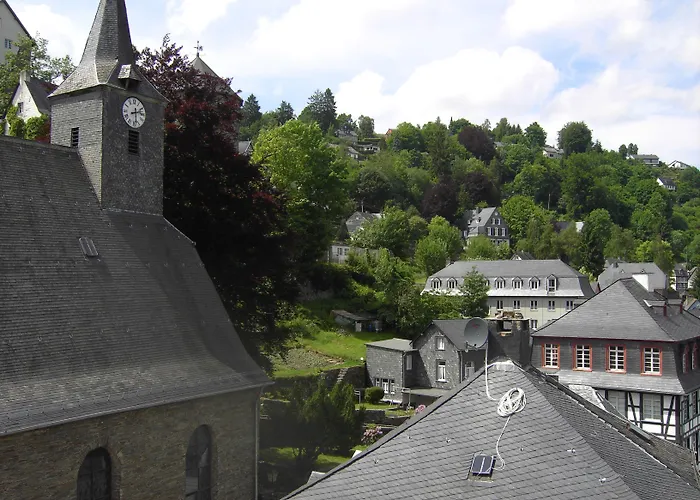 Hotel Graf Rolshausen 3*